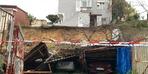 Sarıyer'de istinat duvarı çöktü!  Bir bina boşaltıldı
