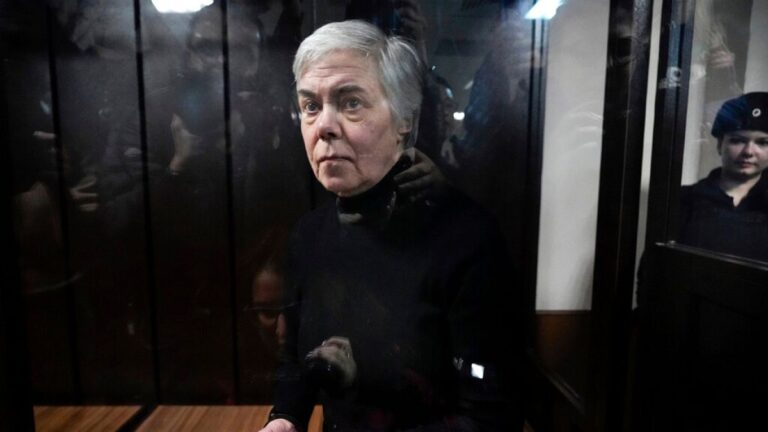 Ukrayna'daki savaşı eleştiren doktora Rusya'da 5 yıl hapis cezası verildi