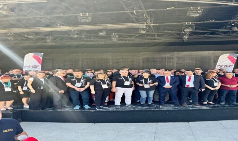 Aile hekimlerinden 'aksiyonist' karar: 'Sağlık Bakanı bizi dinlemezse biz de dinlemeyiz' – Son Dakika Sağlık Haberleri