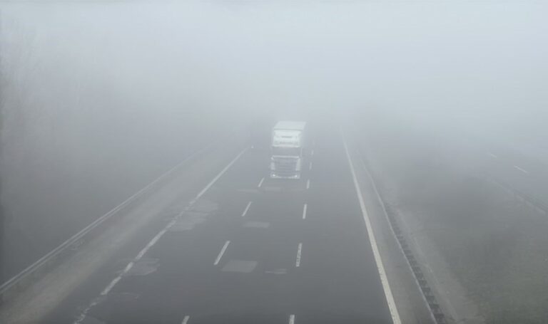 Sis, Anadolu Otoyolu’nun Düzce bölümünde etkili oldu – Türkiye Haberlerini Kırma