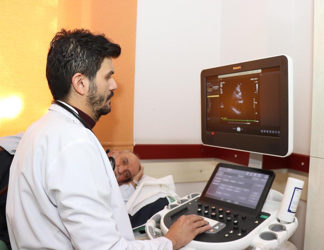 Çok nadir bir olay! Nefes alamadığını söyleyerek acile gitti: Kalbinden 1 litre sıvı çekildi.