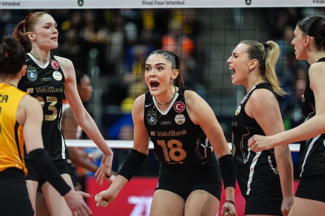 CEV Şampiyonlar Ligi şampiyonu VakıfBank oldu